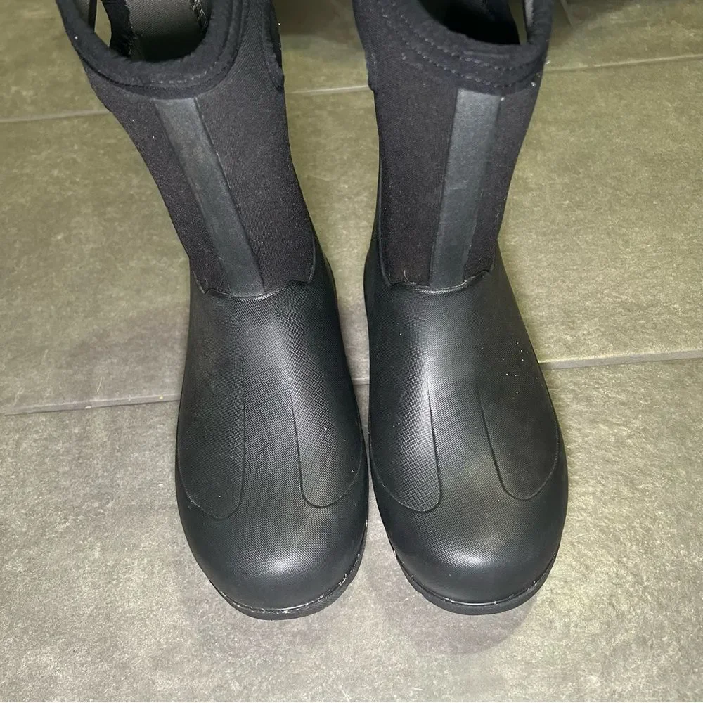 BOGS Neo Classic Solid Black Waterproof Winter Rain Snow Boots Kids Shoe Size 4